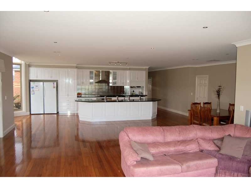 4 Judann Court, Bacchus Marsh VIC 3340