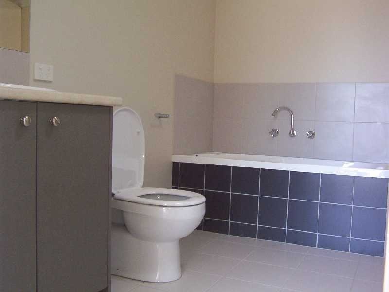 42A Holts Lane, Bacchus Marsh VIC 3340