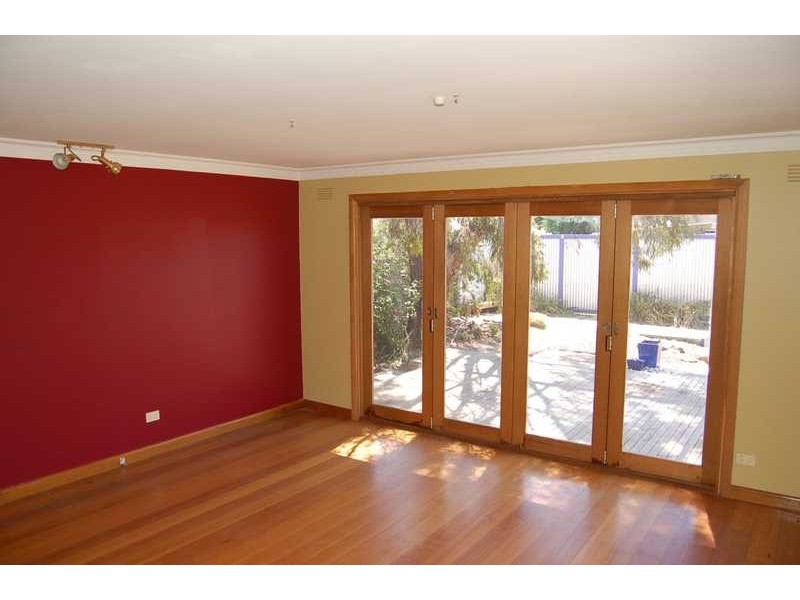 54 Dickson Street, Bacchus Marsh VIC 3340