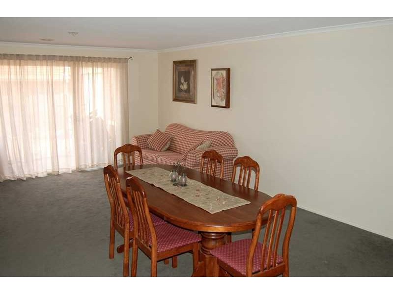 8 Durham Street, Bacchus Marsh VIC 3340