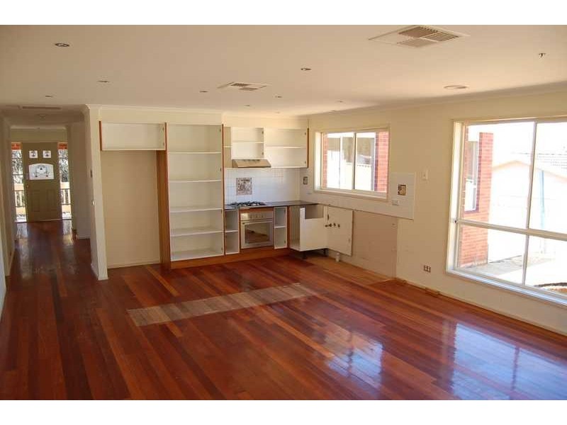 9 Links Road, Bacchus Marsh VIC 3340
