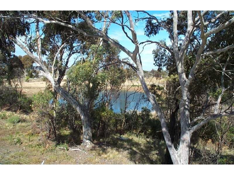 Unit 2/20 Higgins Court, Bacchus Marsh VIC 3340