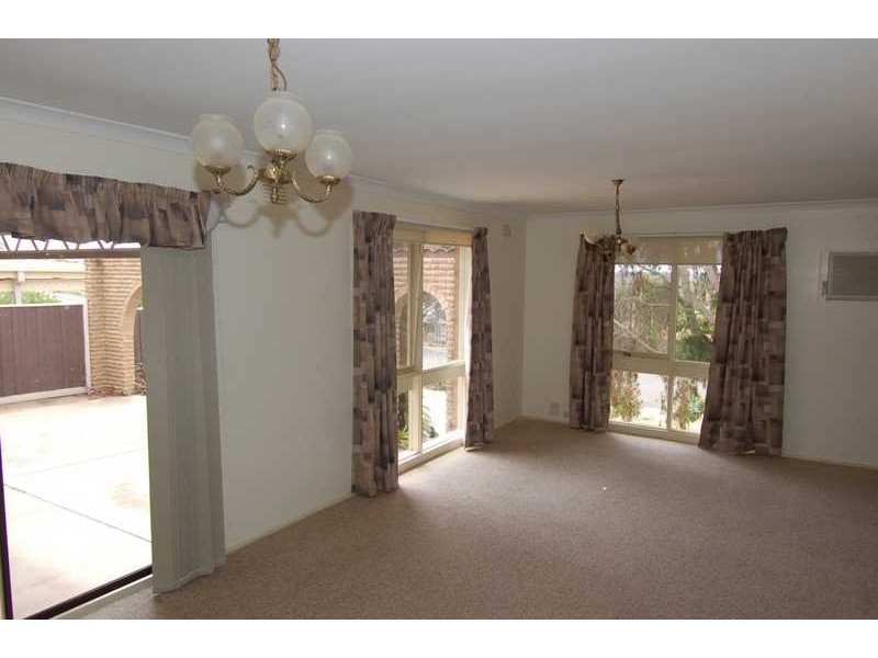 15 Moore Street, Bacchus Marsh VIC 3340