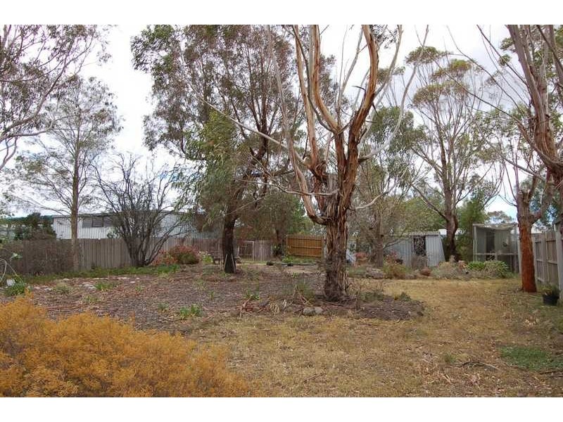 15 Moore Street, Bacchus Marsh VIC 3340