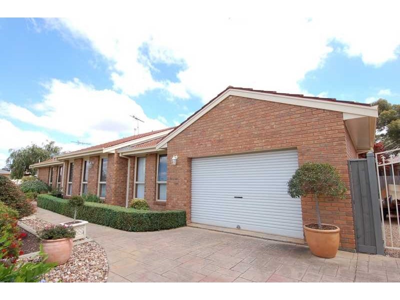 31 Mcleod Drive, Bacchus Marsh VIC 3340