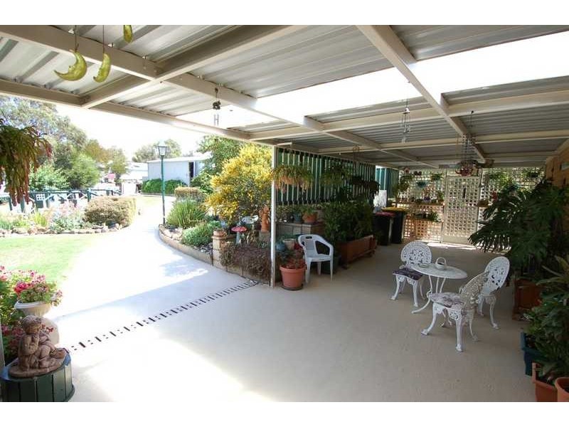 133 Halletts Way, Bacchus Marsh VIC 3340