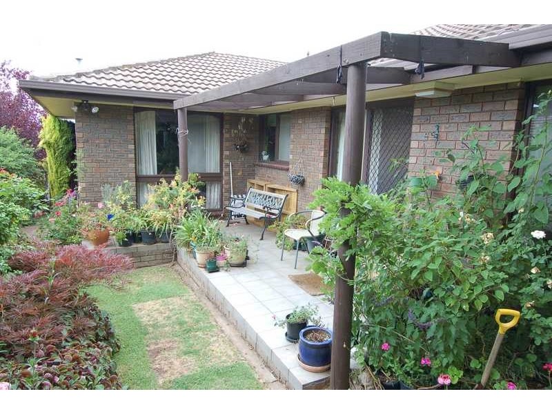 13 Madden Drive, Bacchus Marsh VIC 3340