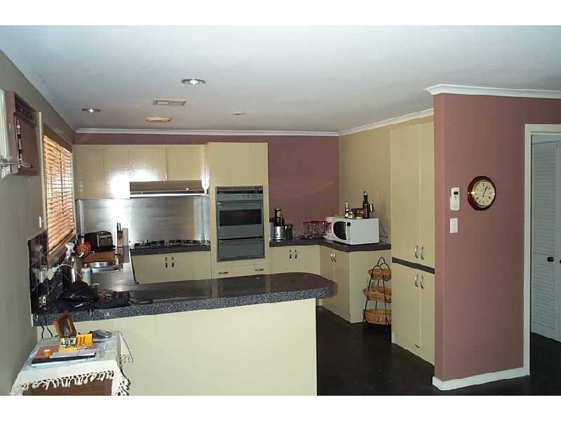 33 Labilliere Street, Bacchus Marsh VIC 3340