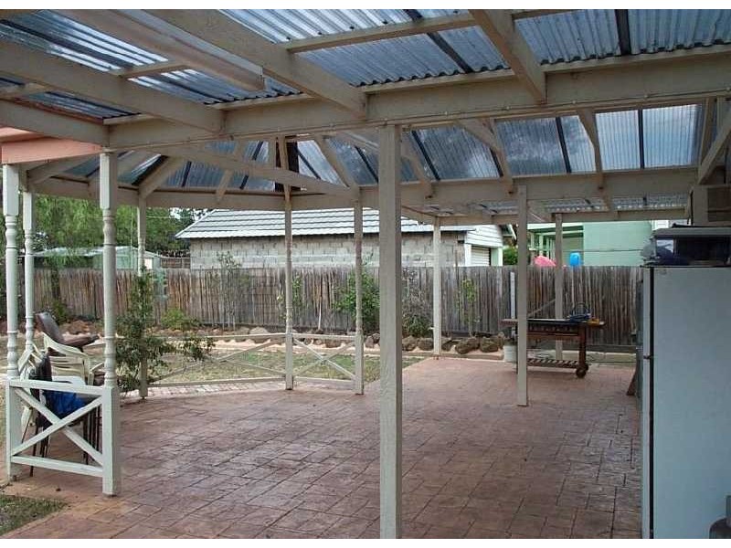 33 Labilliere Street, Bacchus Marsh VIC 3340