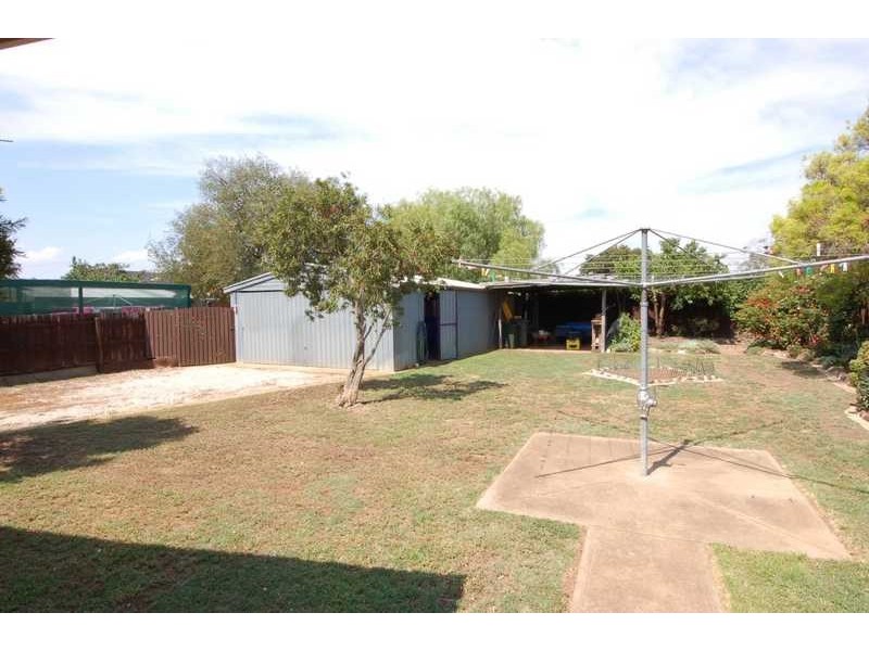 44 Dundas Street, Bacchus Marsh VIC 3340