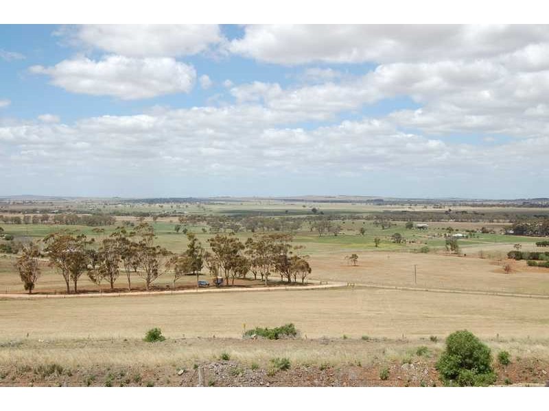 Lots 1 – 2 Paces Lane, Rowsley VIC 3340
