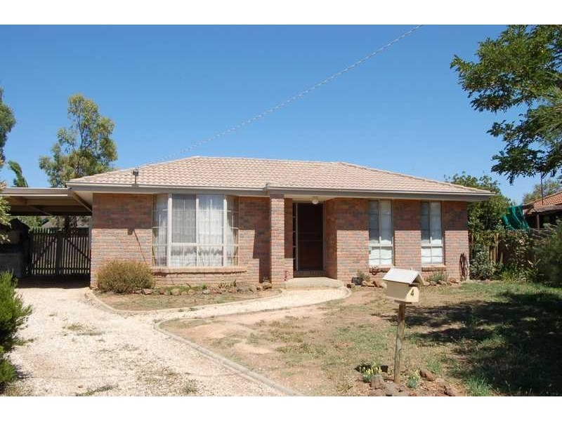 4 Heath Court, Bacchus Marsh VIC 3340