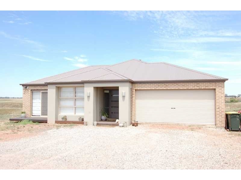 52 Riverview Drive, Bacchus Marsh VIC 3340