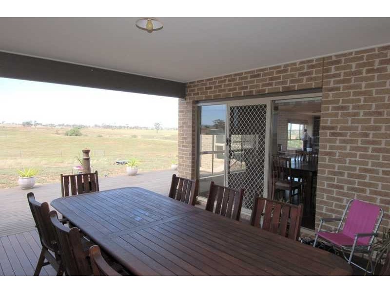 52 Riverview Drive, Bacchus Marsh VIC 3340