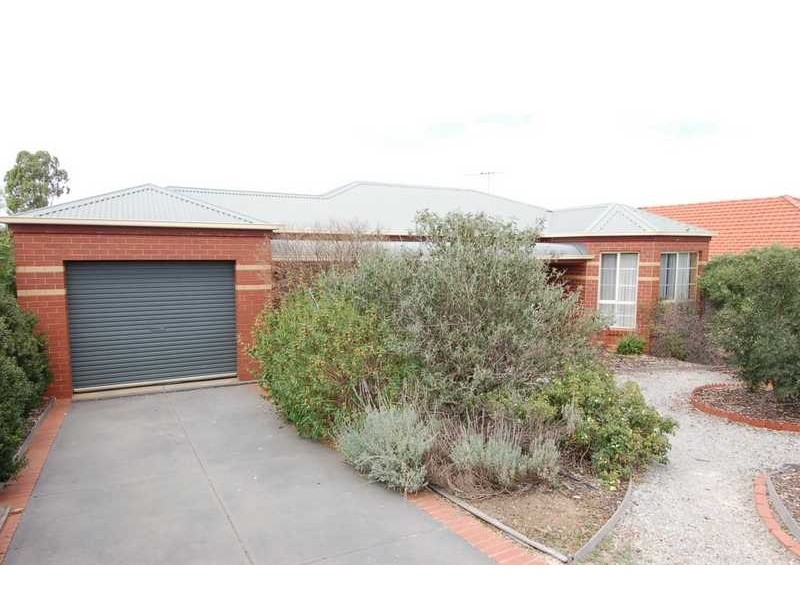 7 Ascot Avenue, Bacchus Marsh VIC 3340