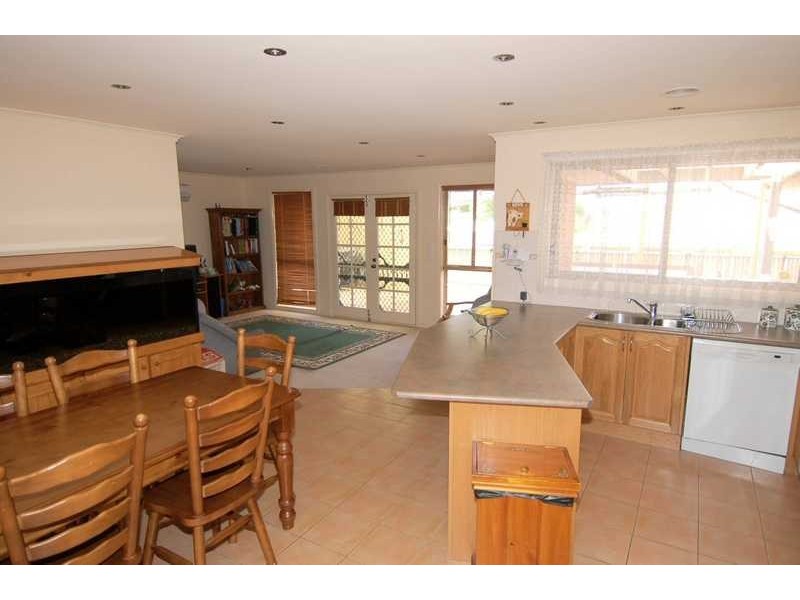 28 Harvey Street, Bacchus Marsh VIC 3340