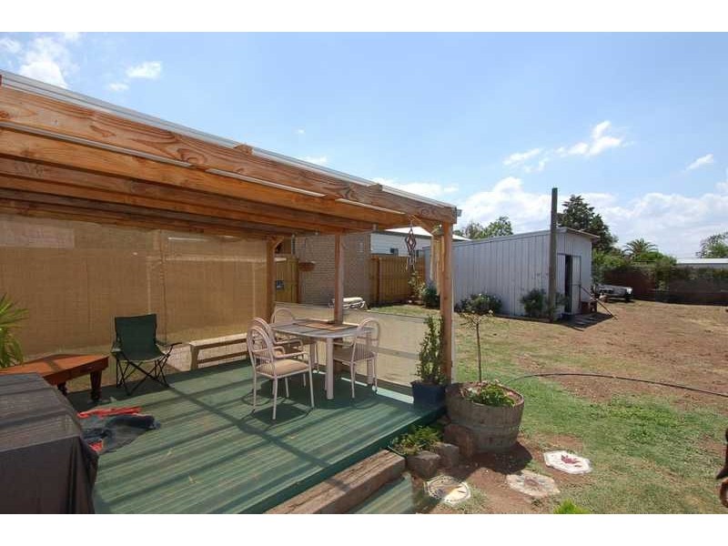 76 Dickson Street, Bacchus Marsh VIC 3340