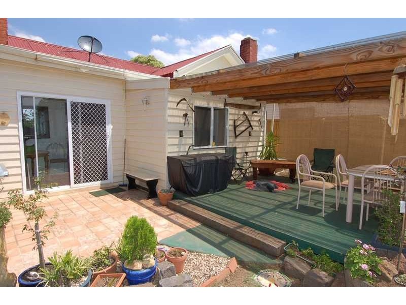 76 Dickson Street, Bacchus Marsh VIC 3340