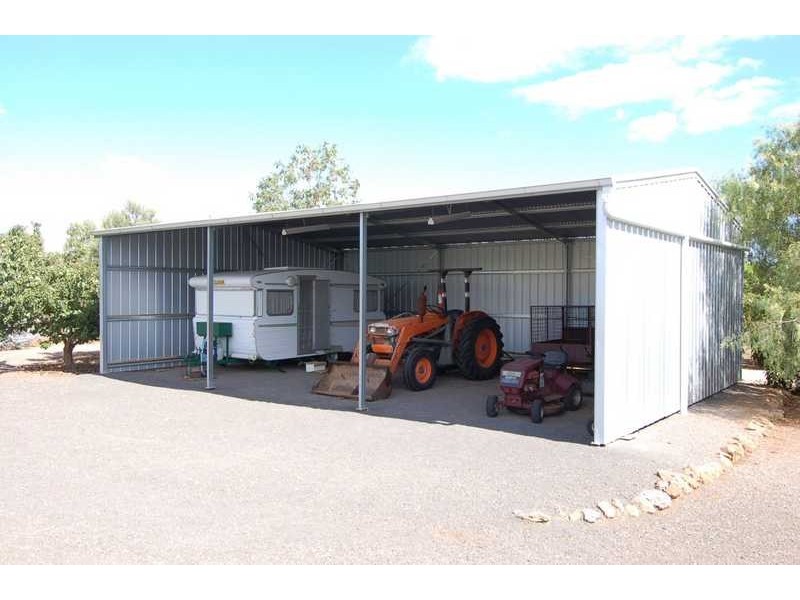 9 Dodemaide Circuit, Bacchus Marsh VIC 3340