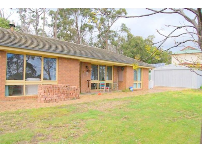 The Gurdies VIC 3984