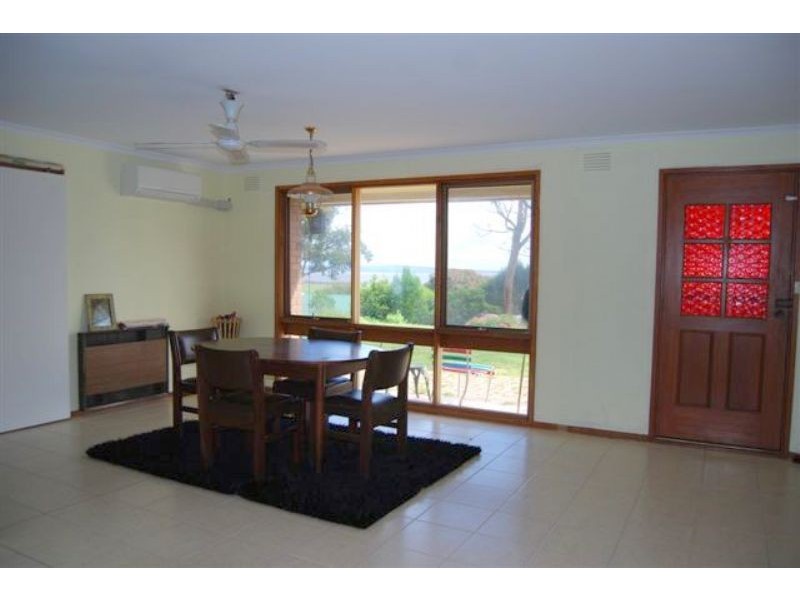 The Gurdies VIC 3984