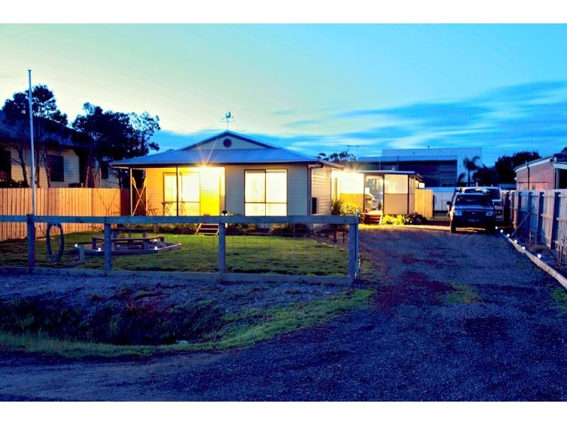 The Gurdies VIC 3984