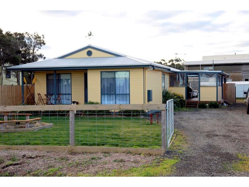 The Gurdies VIC 3984