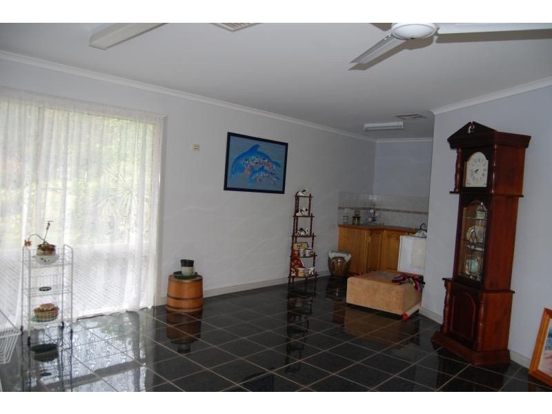 The Gurdies VIC 3984