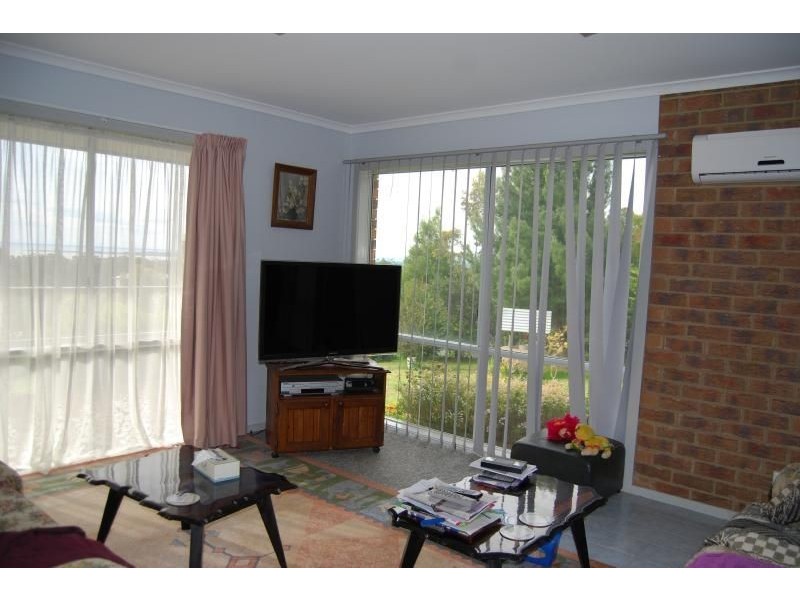 The Gurdies VIC 3984