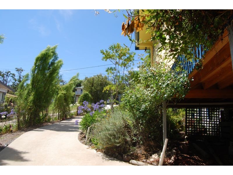 The Gurdies VIC 3984