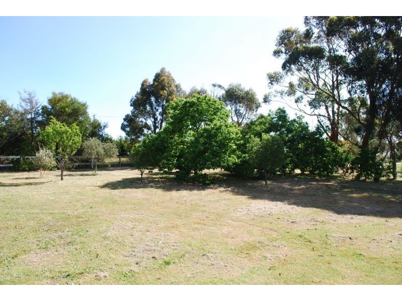 Glen Forbes VIC 3990