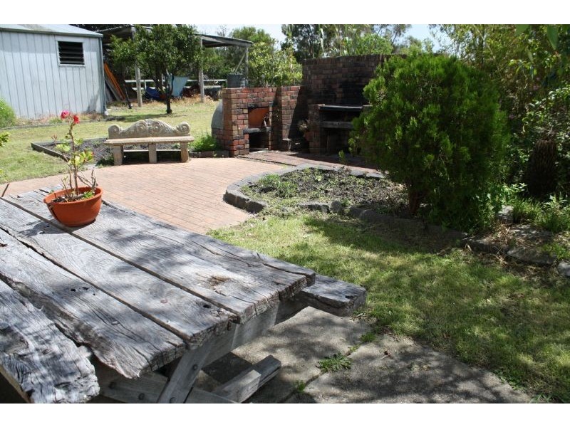 Glen Forbes VIC 3990