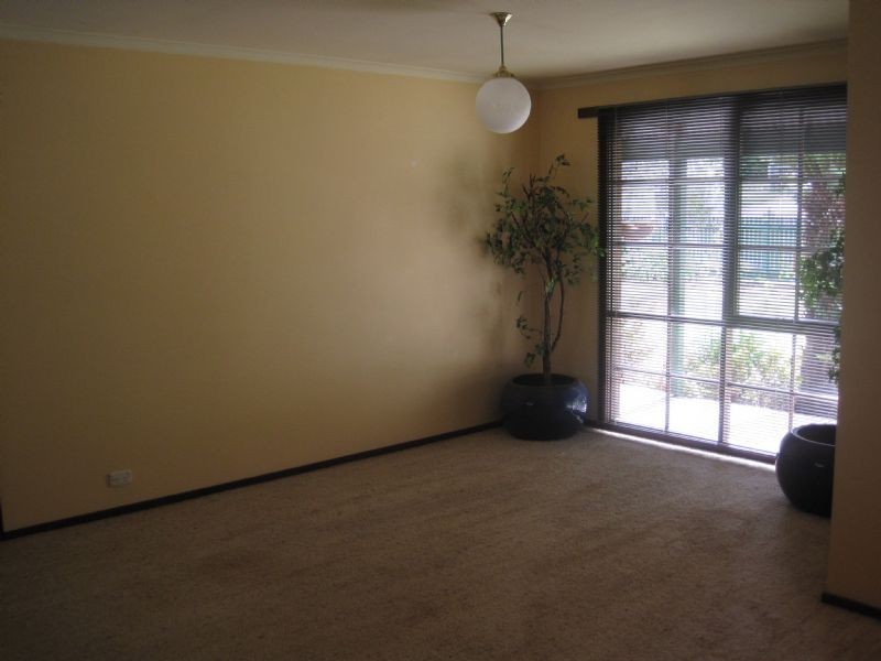 Drouin VIC 3818