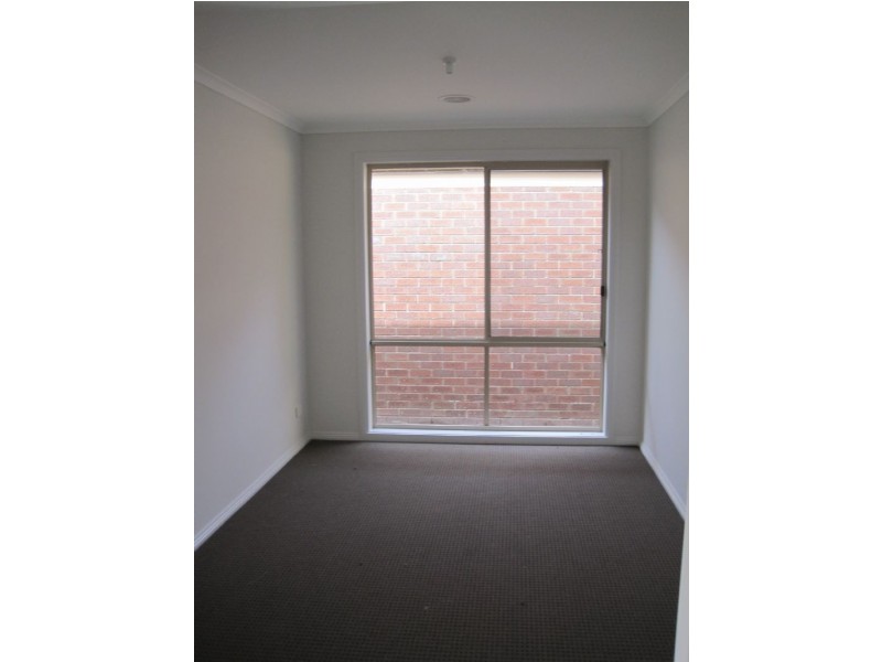 13 Miller Close, Drouin VIC 3818