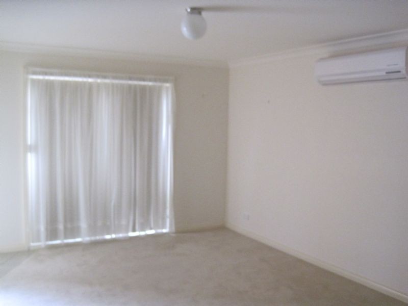 Drouin VIC 3818