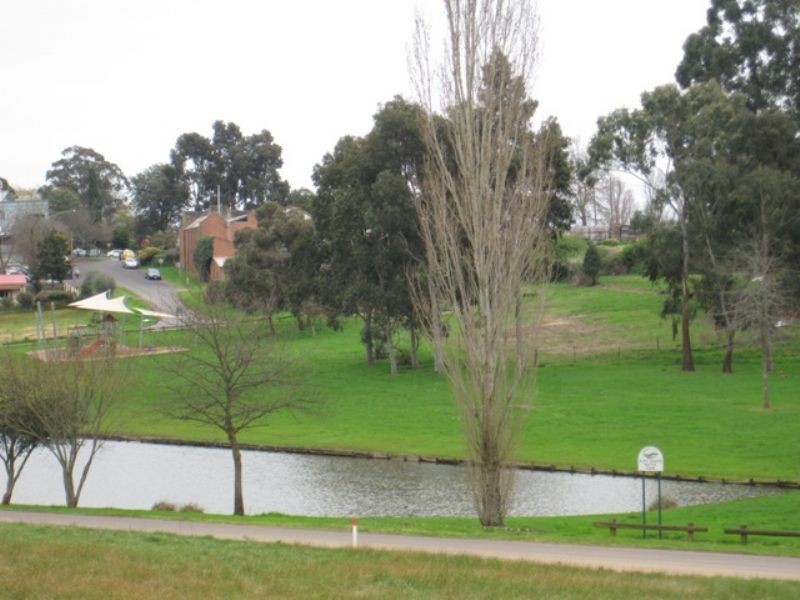 Drouin VIC 3818