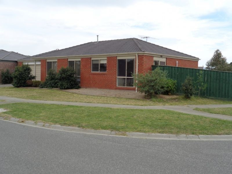 35 Oak Avenue, Longwarry VIC 3816