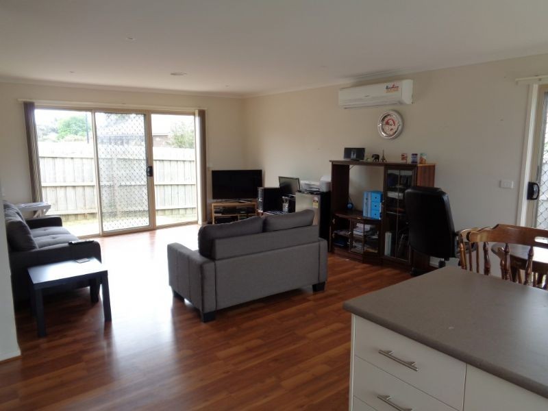 35 Oak Avenue, Longwarry VIC 3816