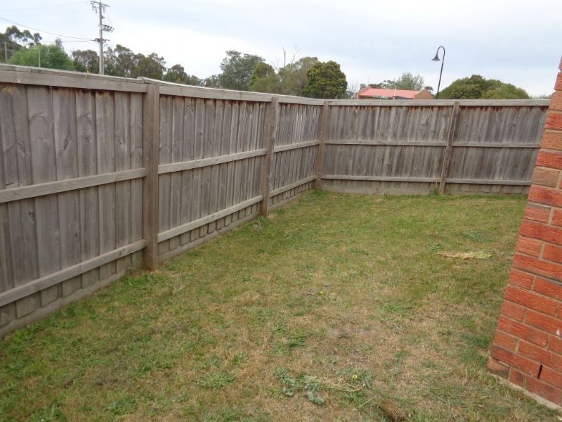 35 Oak Avenue, Longwarry VIC 3816