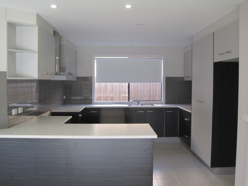 Drouin VIC 3818