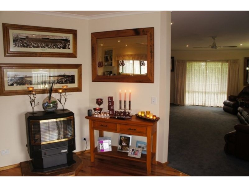 Drouin VIC 3818