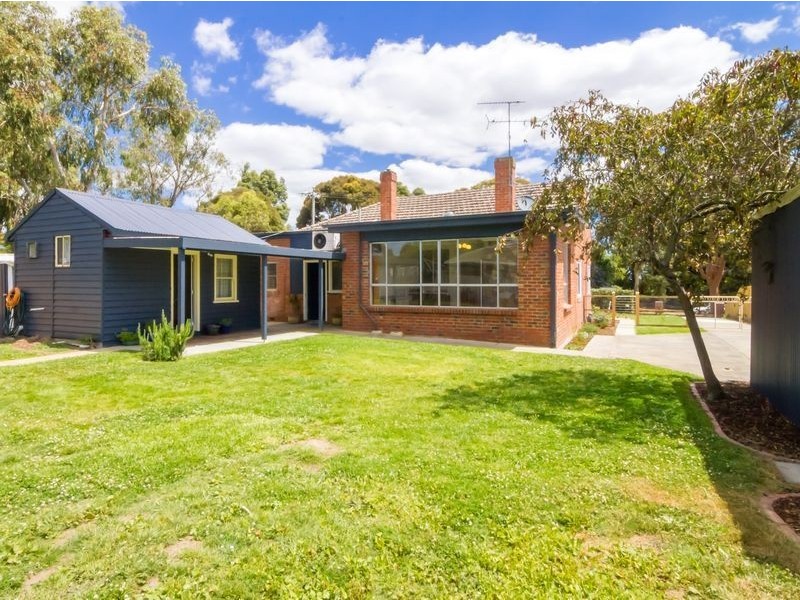 Drouin VIC 3818