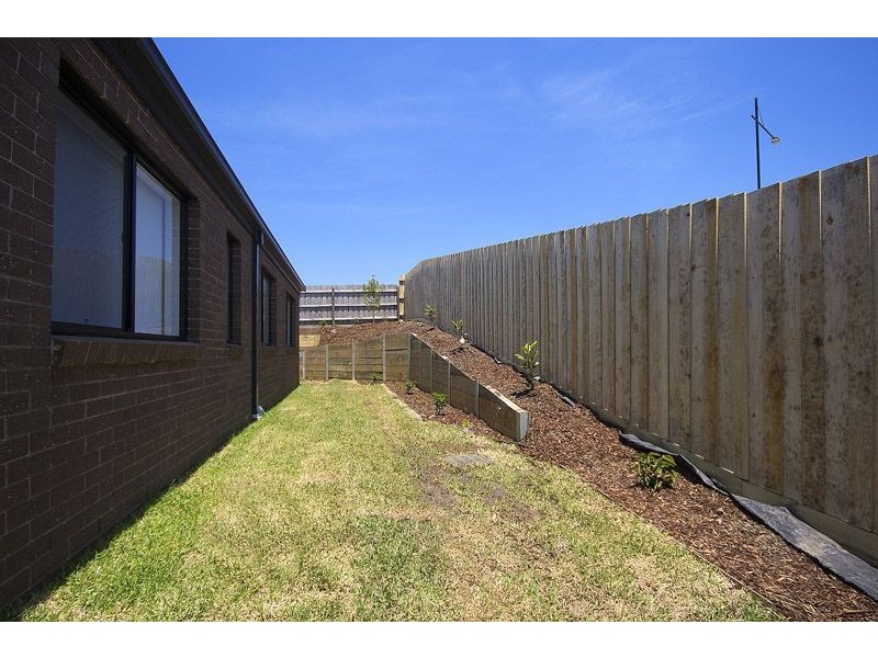 Drouin VIC 3818