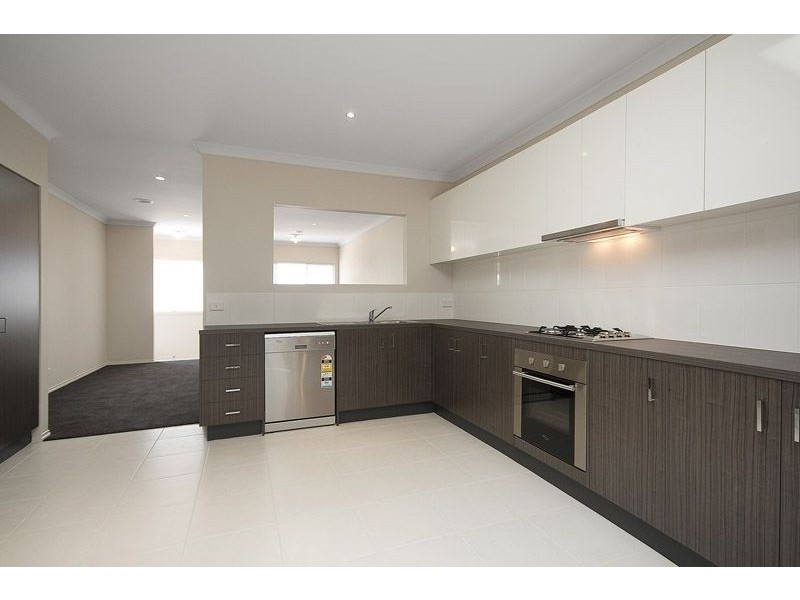 Drouin VIC 3818