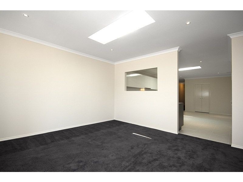 Drouin VIC 3818