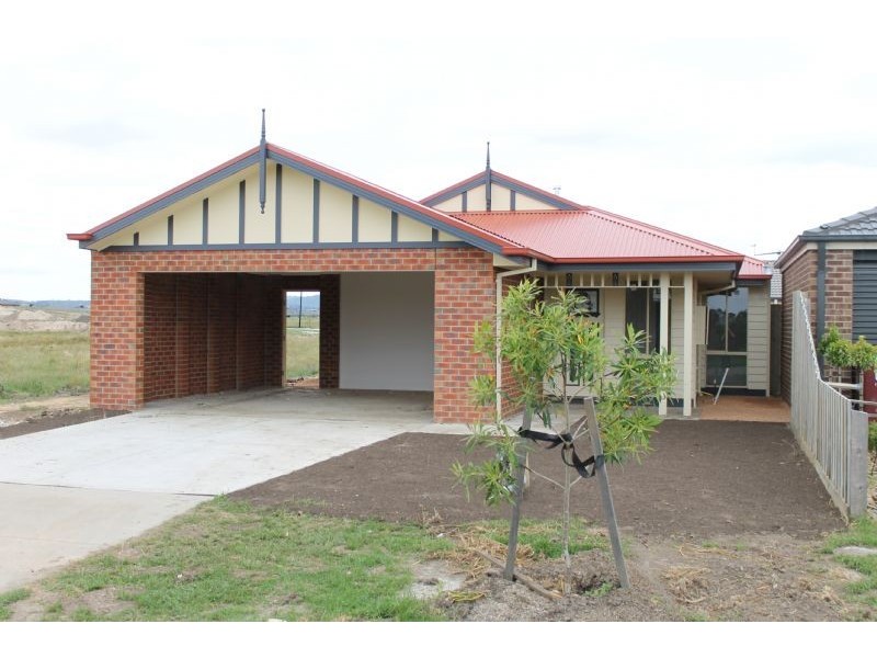 Pakenham VIC 3810