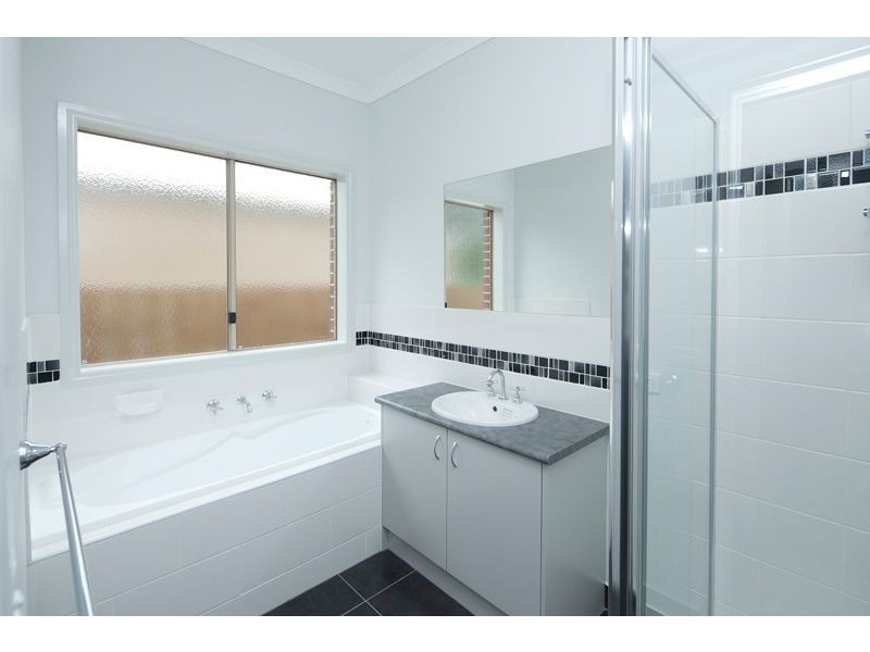 Lot 81 Cook Street, Drouin VIC 3818