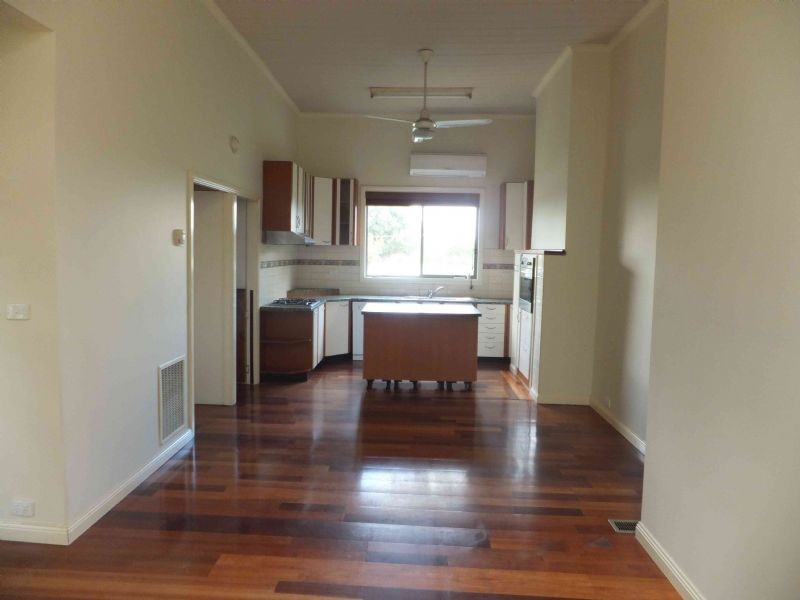 Drouin VIC 3818