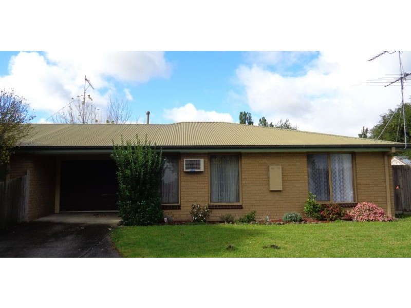 2/2 Witton Street, Longwarry VIC 3816