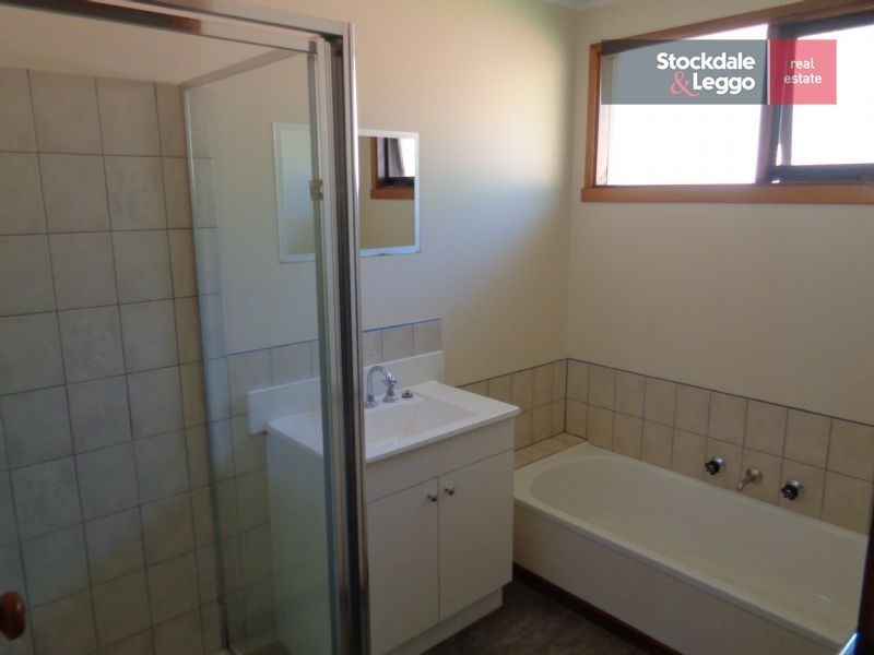 2/2 Witton Street, Longwarry VIC 3816
